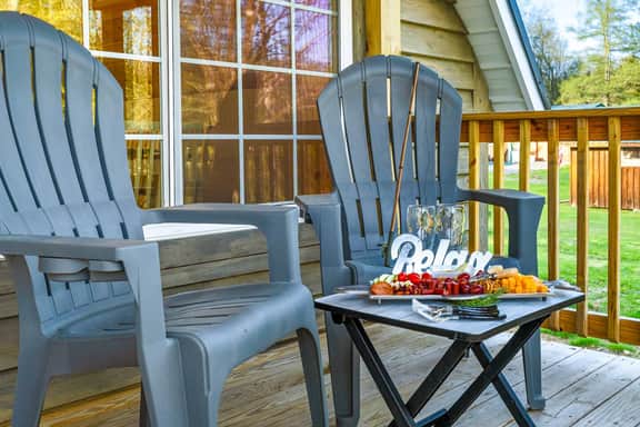 The A-mazing Creekside Escape