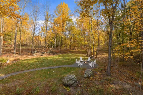The Luxe Lodge Escape